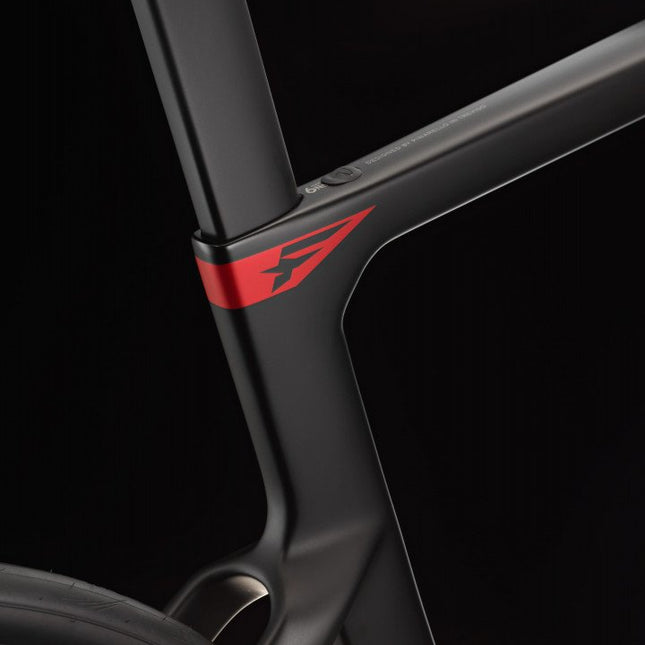 Pinarello F1 105