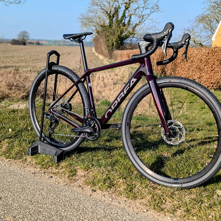 Orbea Terra M30 team custom lakeret